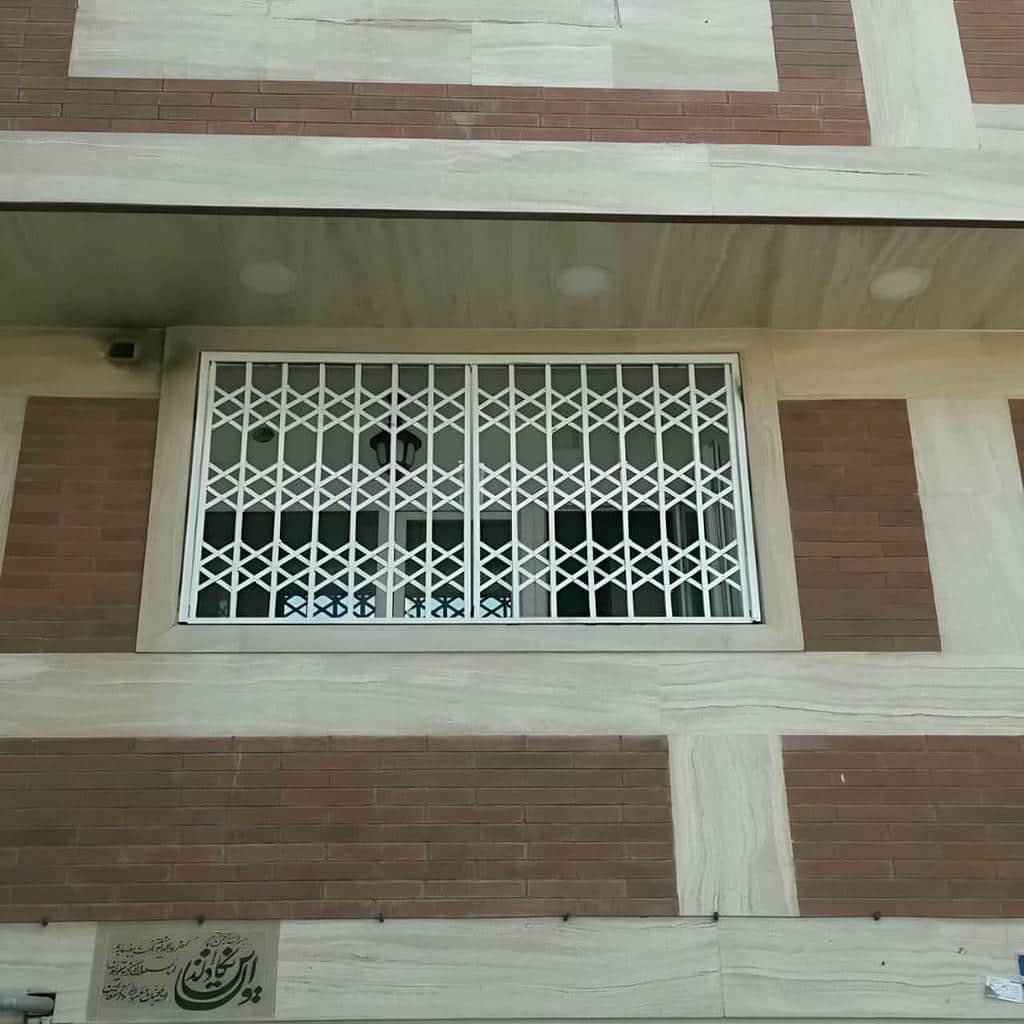 نرده پنجره آهنی متحرک