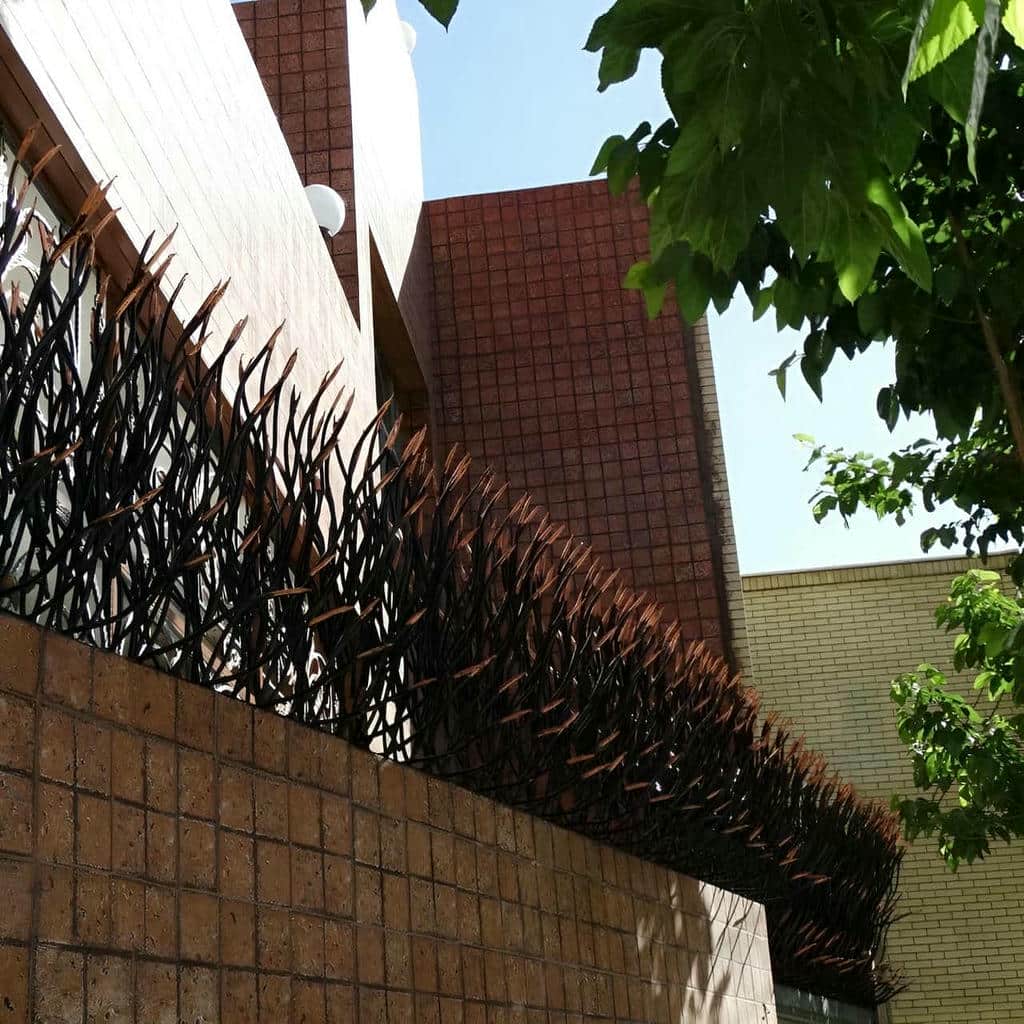 دو پنل فولادی با تراکم شاخه متفاوت