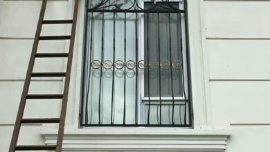 حفاظ پنجره آهنی مشکی برای خانه نیمه‌تمام همدان